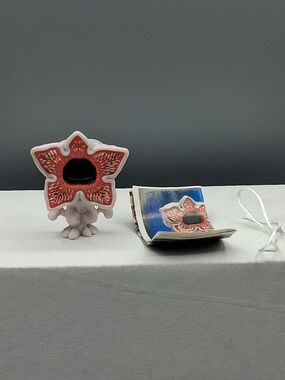 Kinder Joy Stranger Things Funko Pop Demogorgon Mini Figure VC271